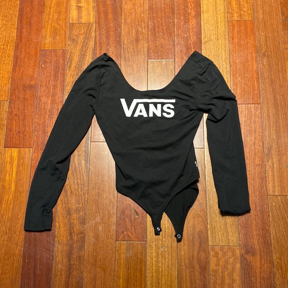 Vans size small scoop neck long sleeve bodysuit- never worn only tried on